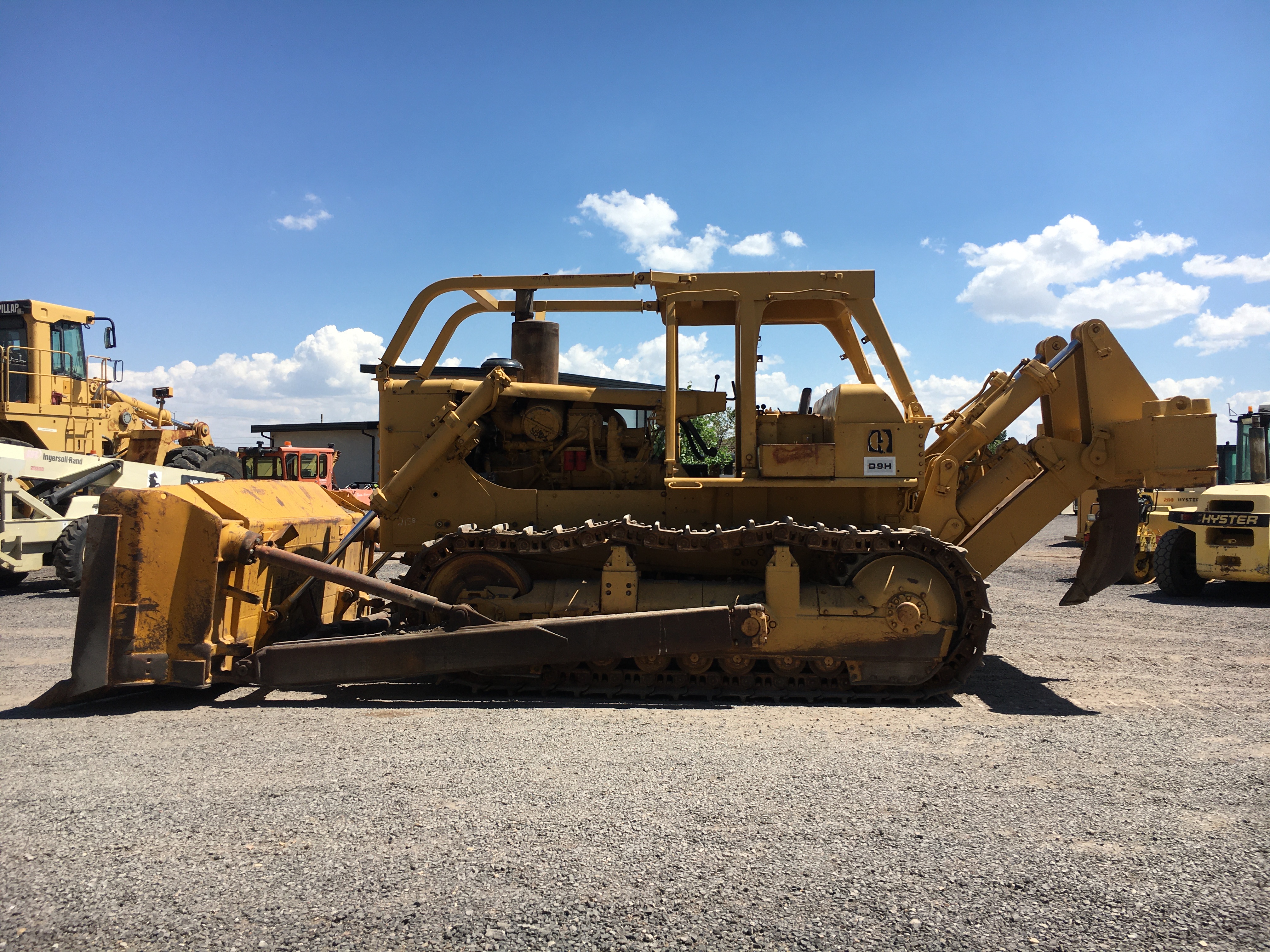 CATERPILLAR D9H